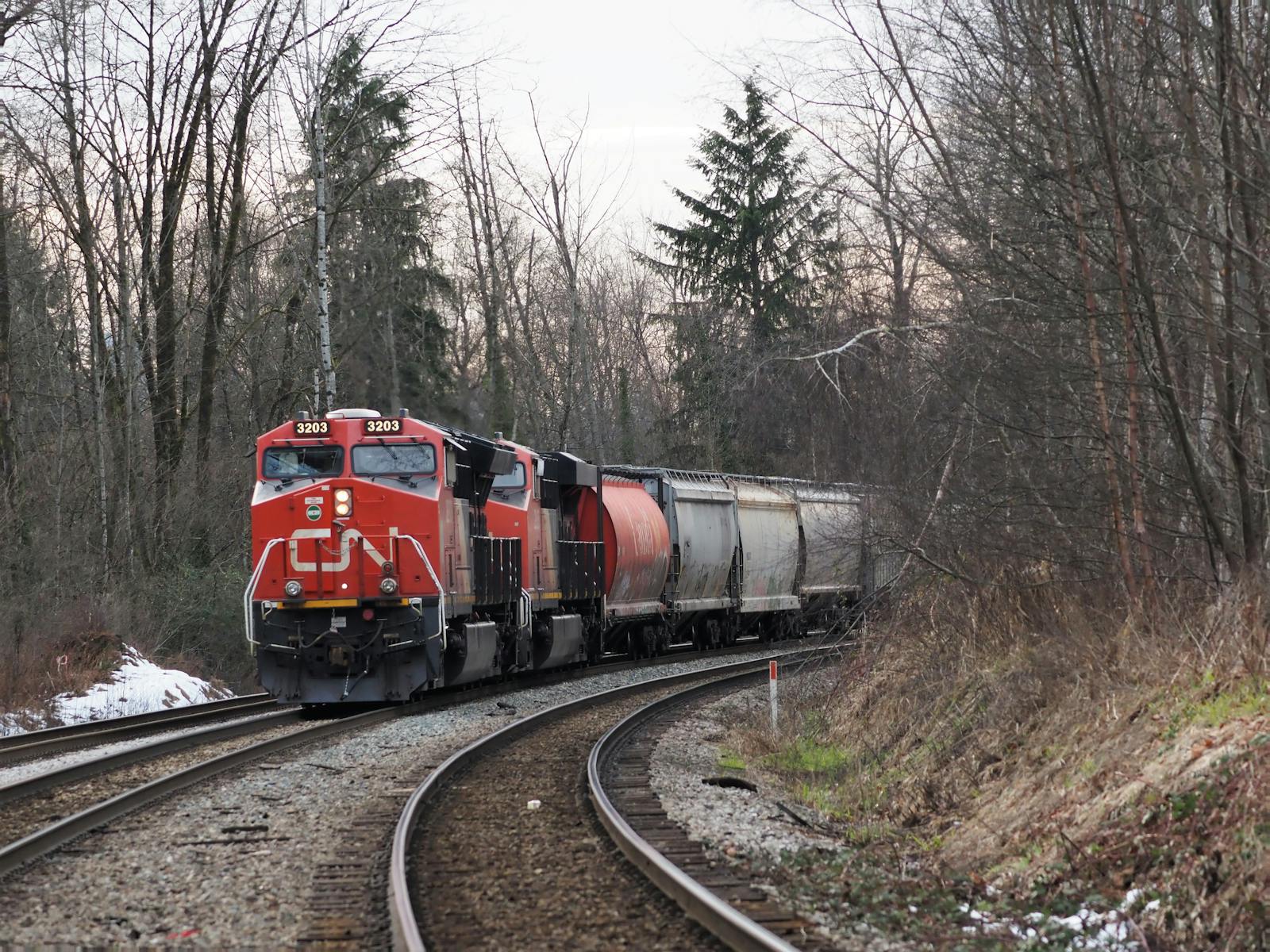 CN Railway Strike Looms: Potential Impacts on Supply Chains